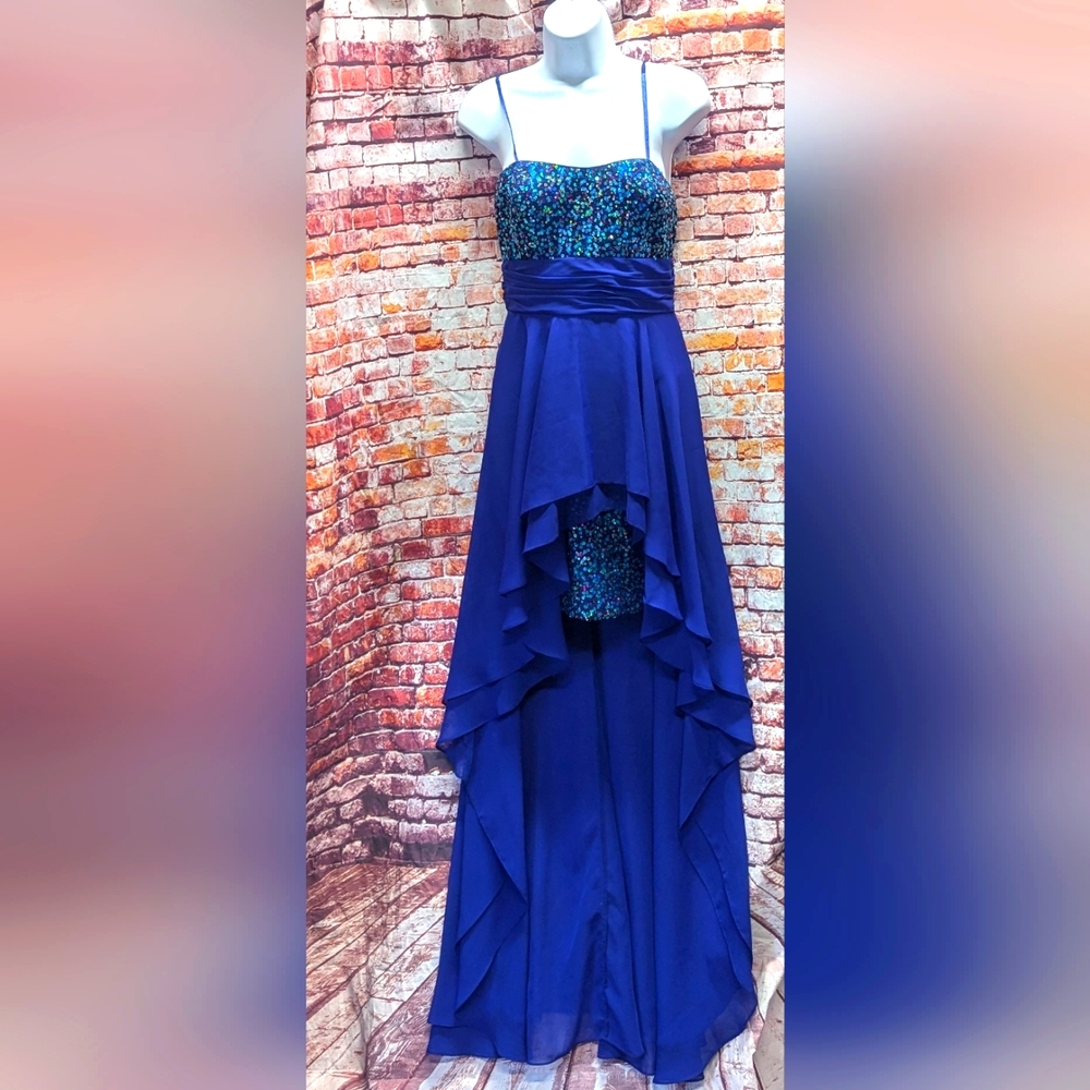 Hailey Logan blue gown sz 3/4